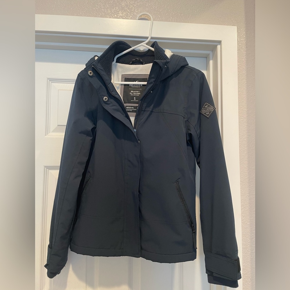 Women’s Hollister’s waterproof All Weather jacket